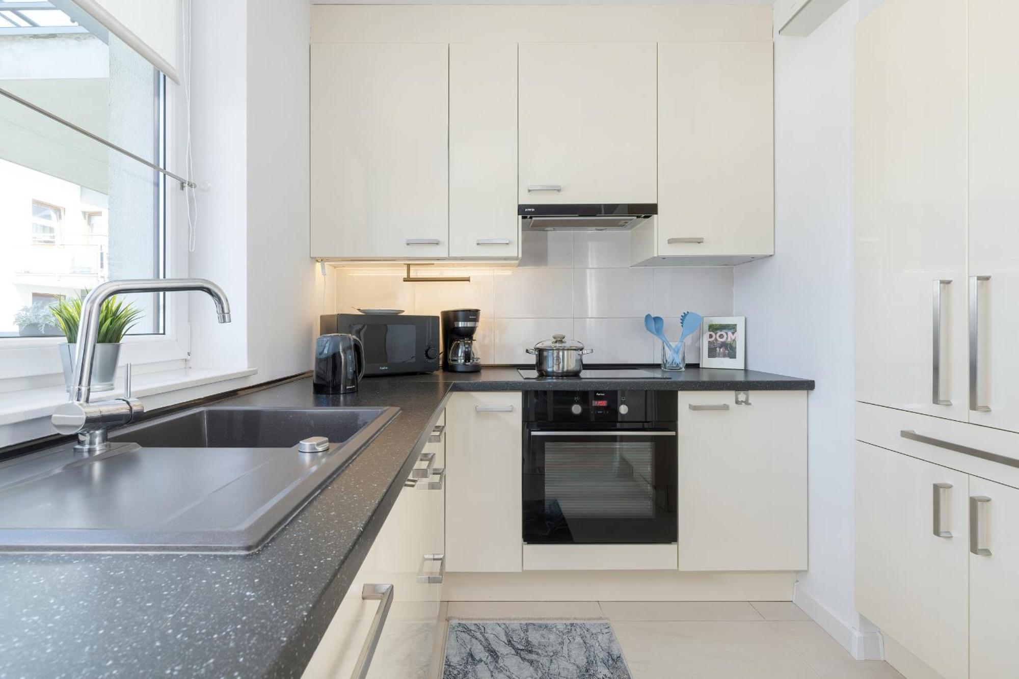 Jasny & Przestronny Apartament Z Balkonem I Parkingiem By Rent Like Home グディニャ エクステリア 写真