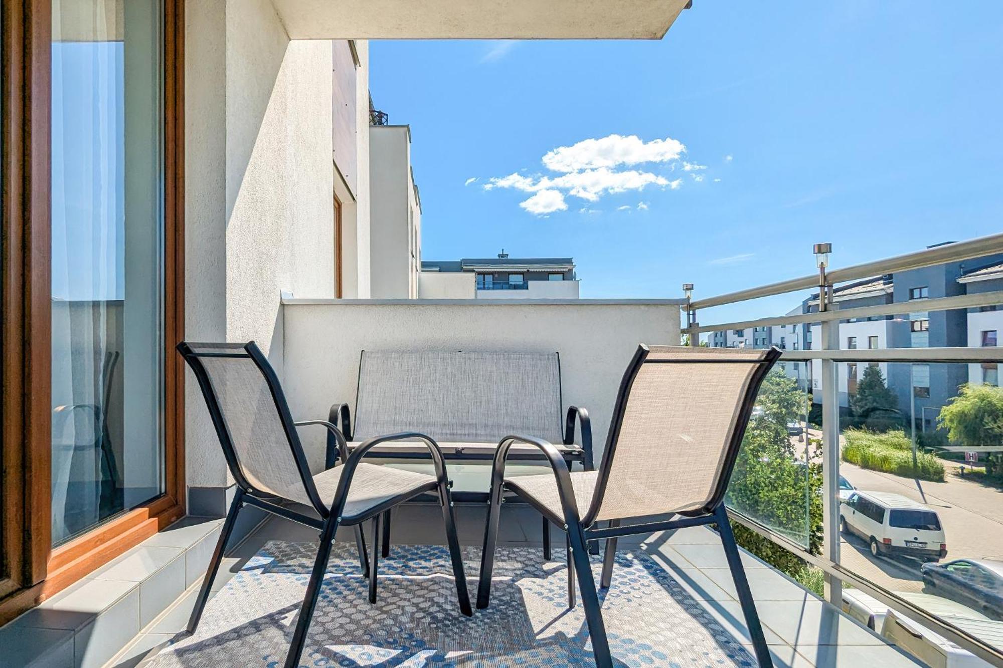 Jasny & Przestronny Apartament Z Balkonem I Parkingiem By Rent Like Home グディニャ エクステリア 写真