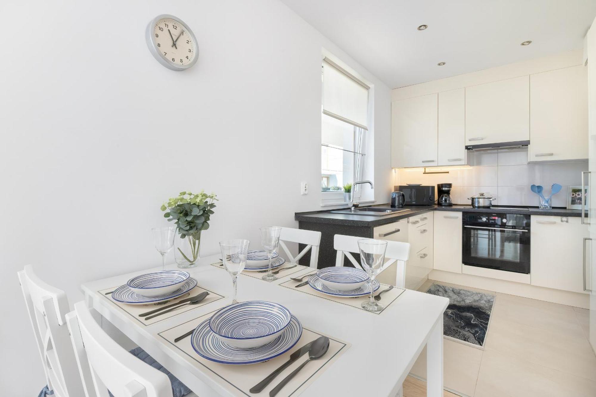 Jasny & Przestronny Apartament Z Balkonem I Parkingiem By Rent Like Home グディニャ エクステリア 写真